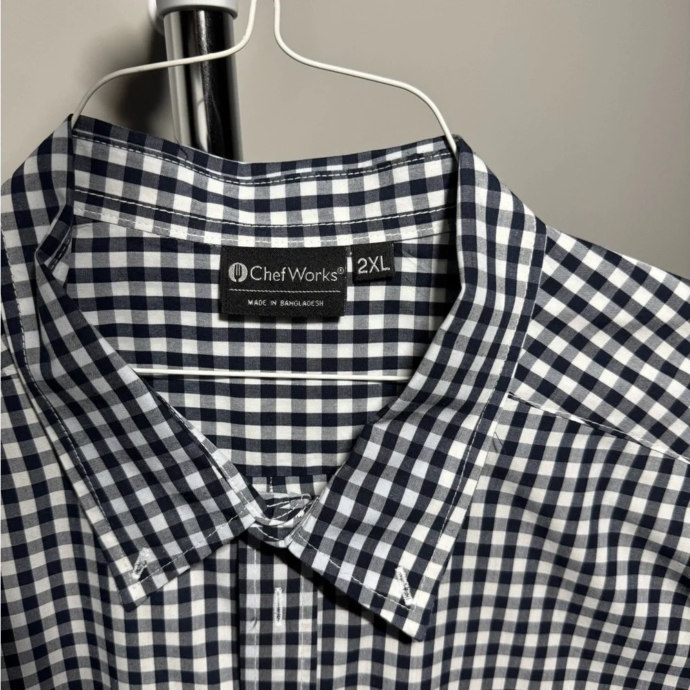 Men’s casual button down shirt - Picture 3 of 4
